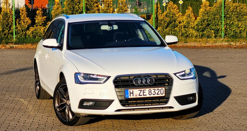 Audi A4 cena 44900 przebieg: 230422, rok produkcji 2014 z Czarne małe 232